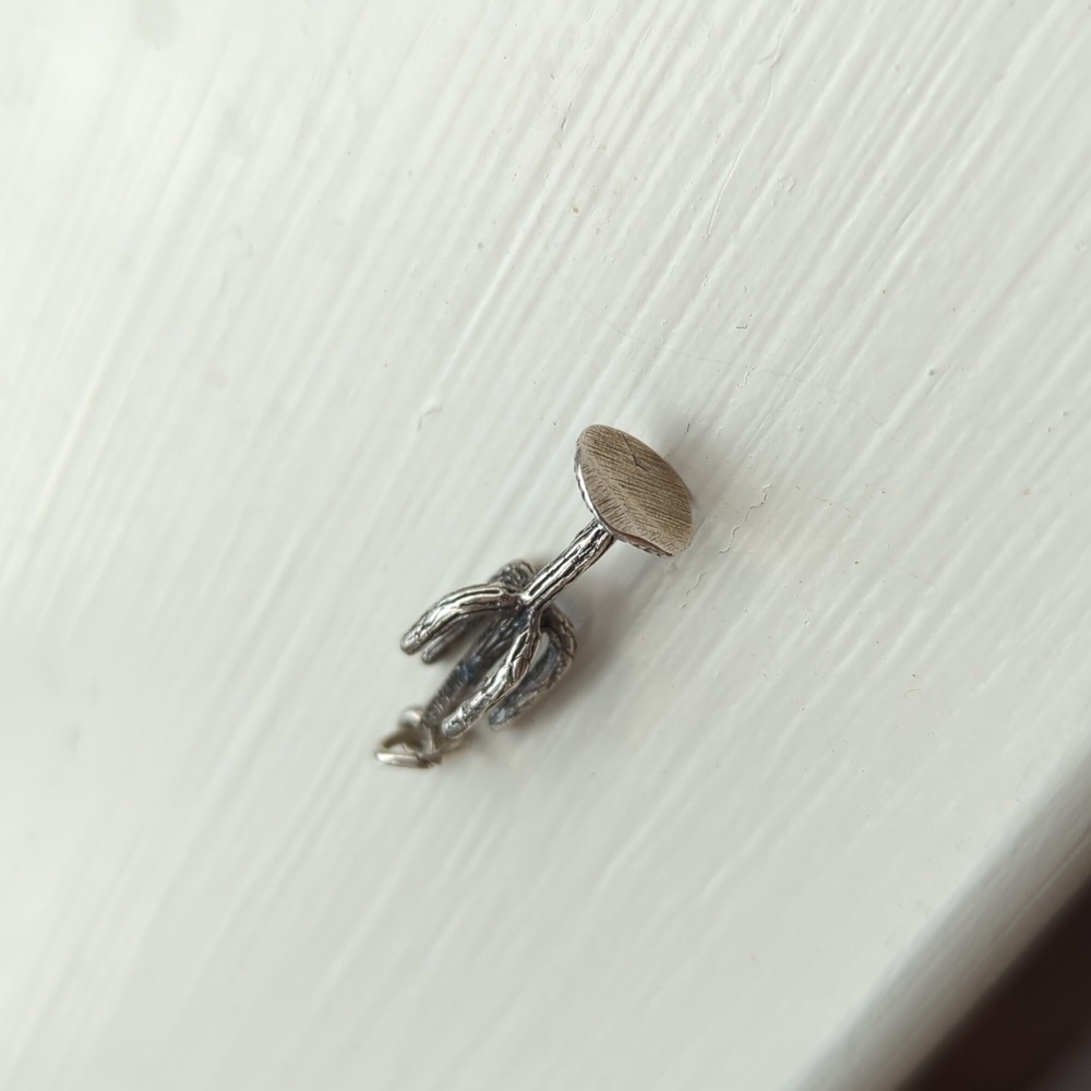 Sterling silver cactus saguaro charm - Picture 4 of 4